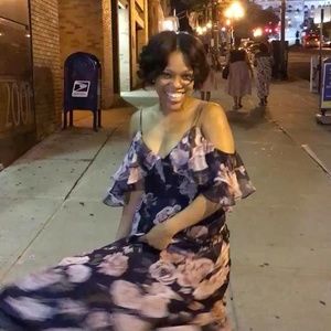 Meet your Posher, Vanessa